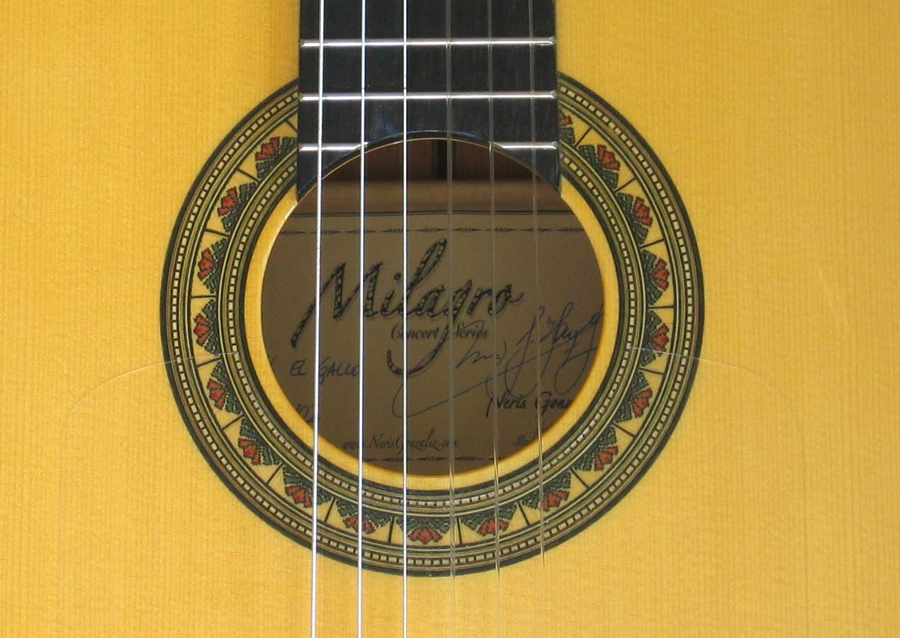 Milagro El Gallo Flamenco Guitar, Spruce Top, Neris Gonzalez Signed Label