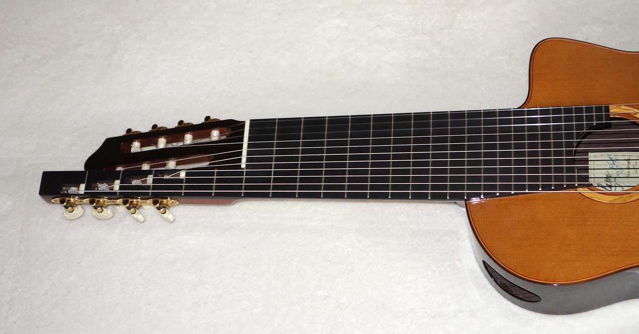 MILAGRO MRC11 Alto 11-String Classical Harp Guitarw/ Case, Cedar Top All / Solid Tonewoods