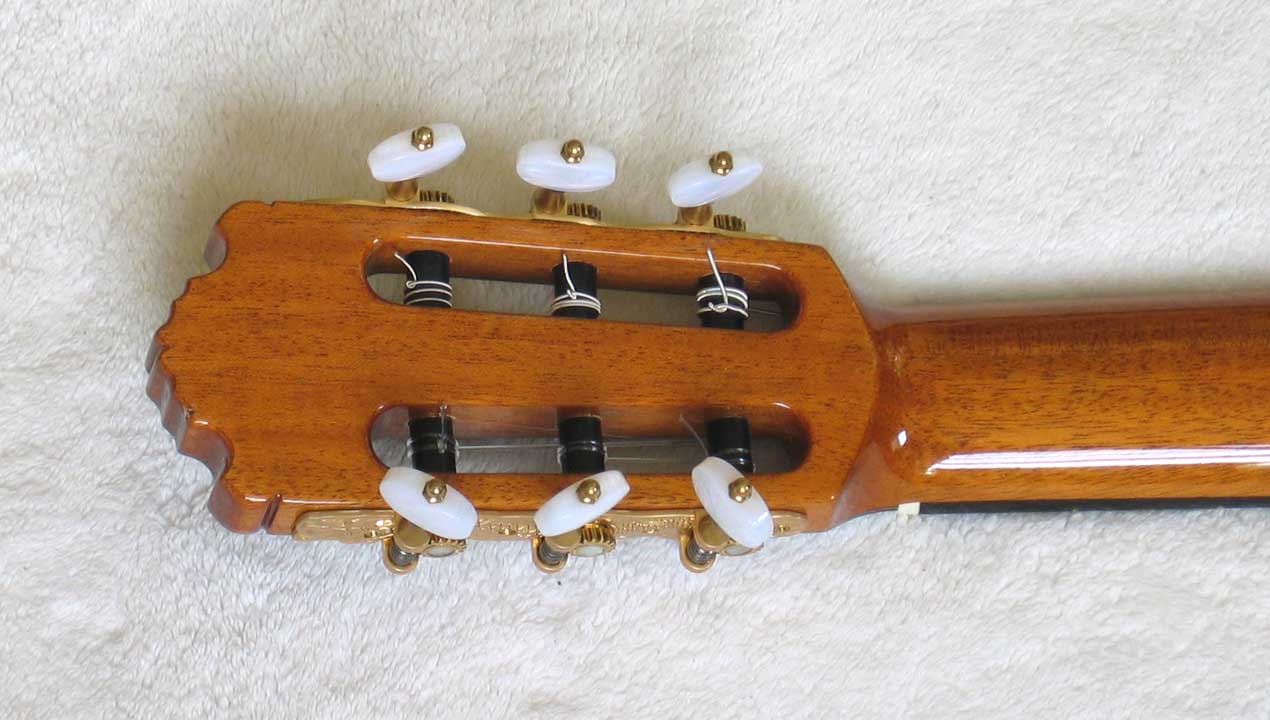 Milagro El Gallo Flamenco Guitar, Spruce Top, Neris Gonzalez Signed Label