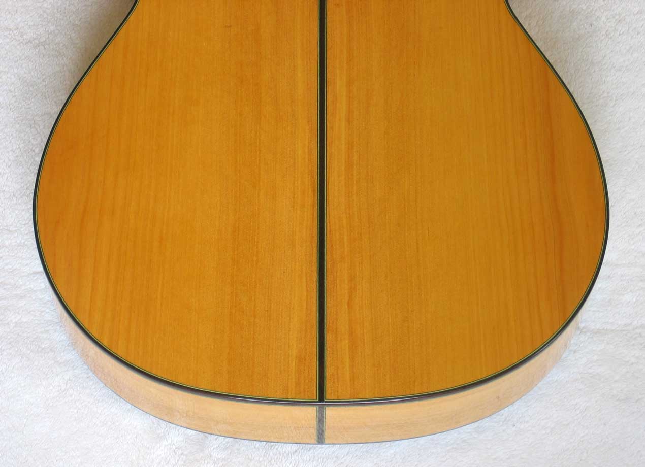 Milagro El Gallo Flamenco Guitar, Spruce Top, Neris Gonzalez Signed Label