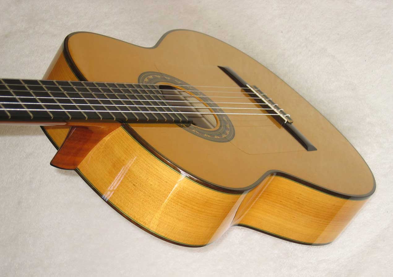 Milagro El Gallo Flamenco Guitar, Spruce Top, Neris Gonzalez Signed Label