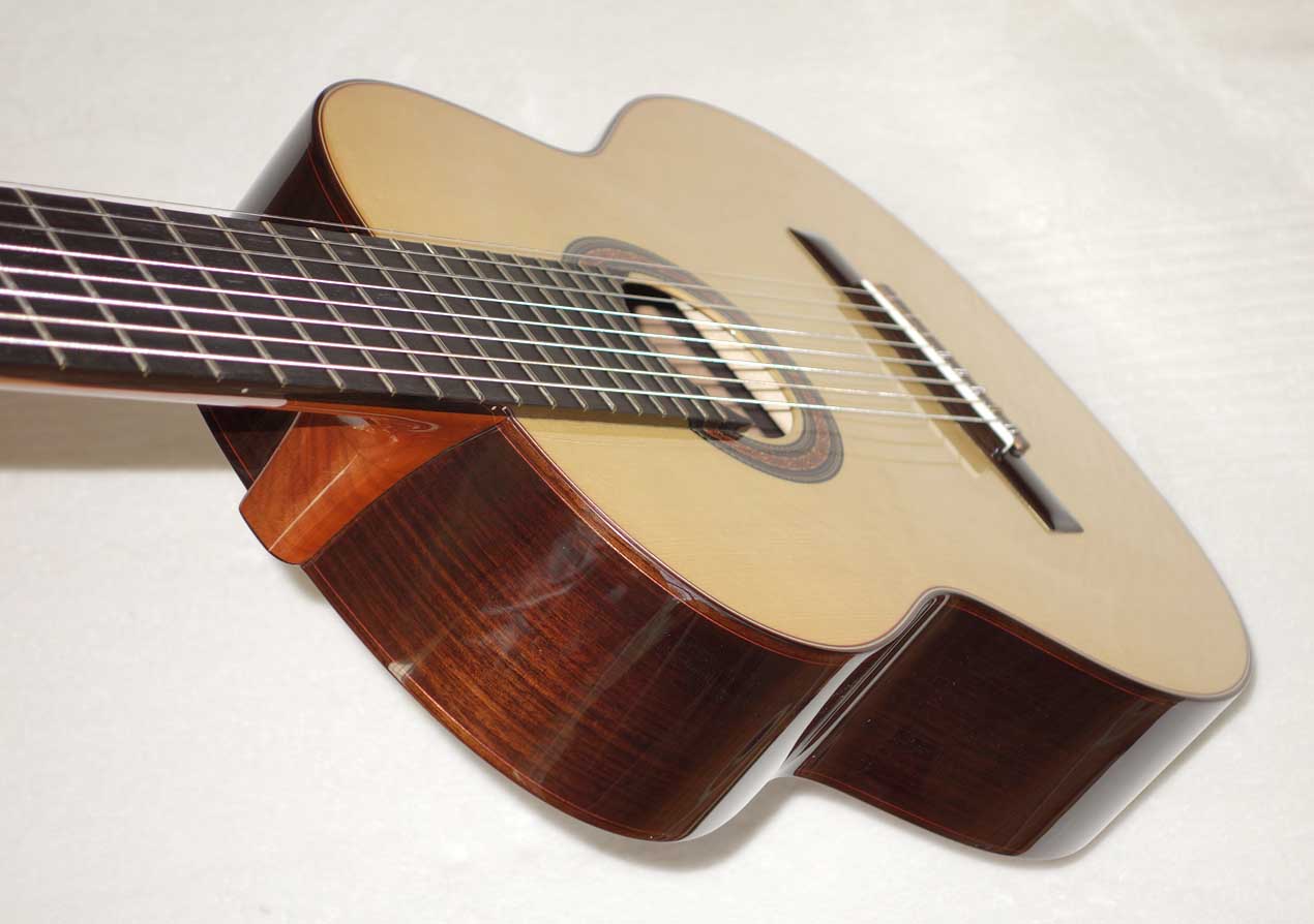 Milagro MRS8 8-String Classical Harp Guitar w/ Case, Bear Claw Spruce Top