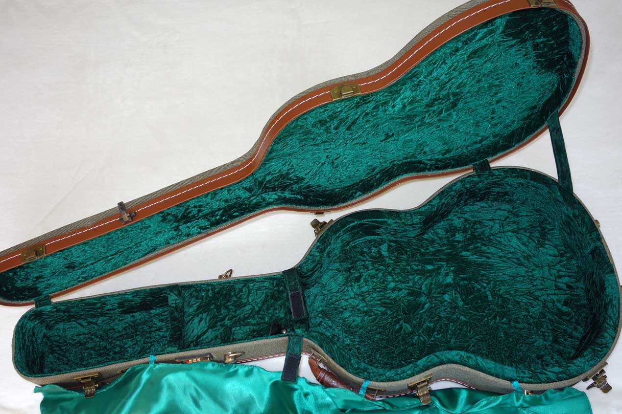 Milagro MRS8 8-String Classical Harp Guitar w/ Case, Bear Claw Spruce Top