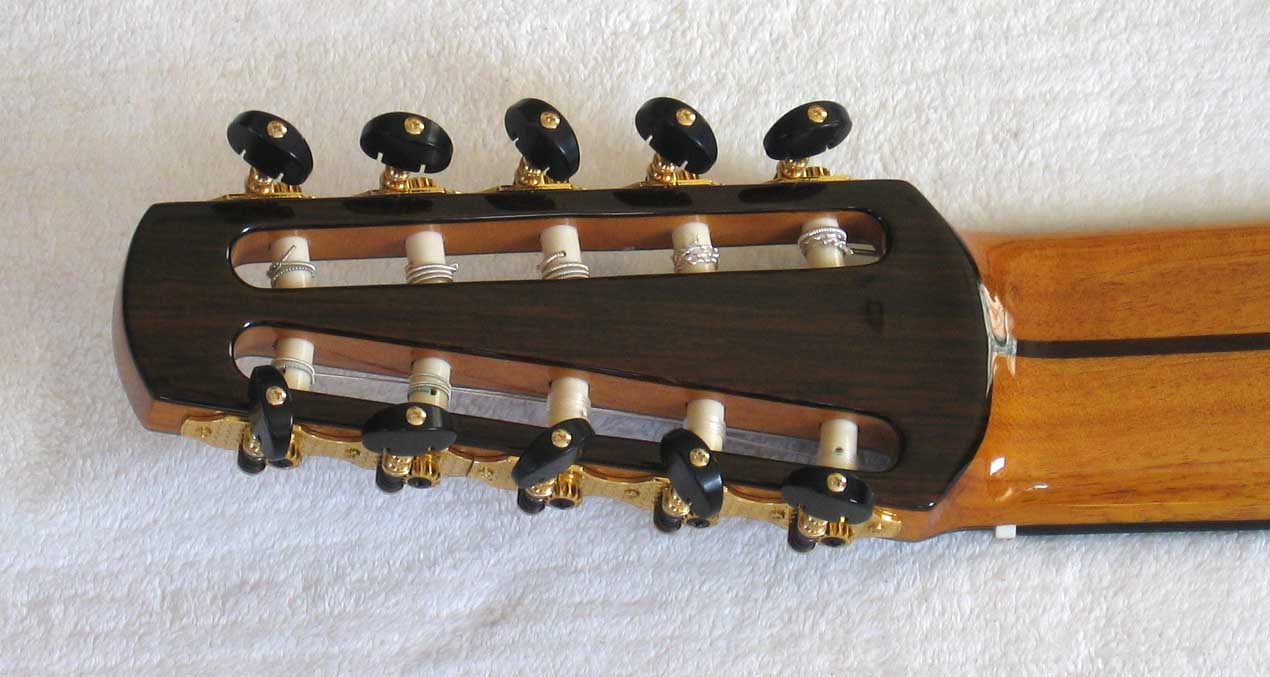 BARTOLEX SPS10CEL Classical Harp Guitar, Spruce Top, Spund Port, Fishman Presys PU + Case