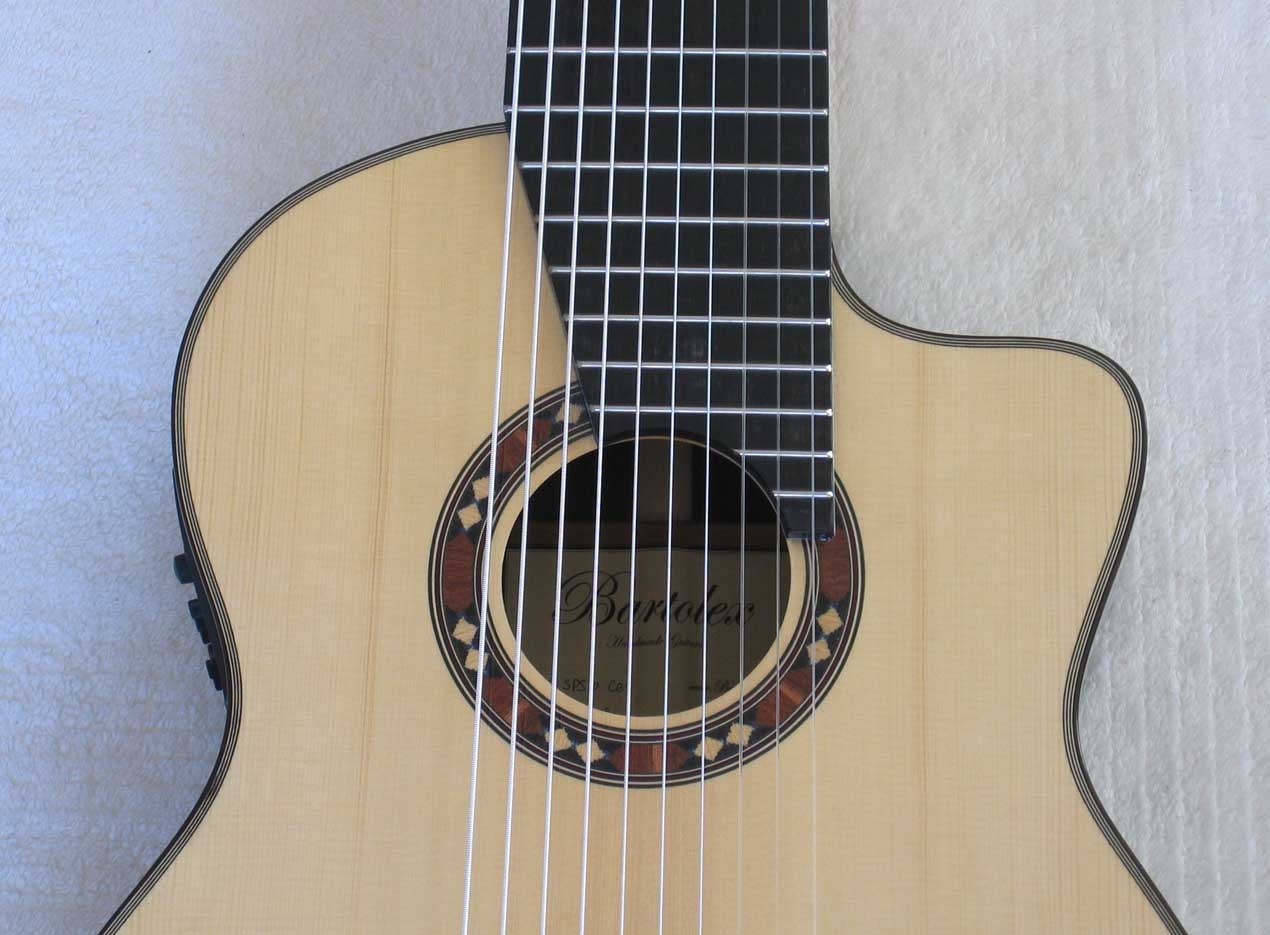 BARTOLEX SPS10CEL Classical Harp Guitar, Spruce Top, Spund Port, Fishman Presys PU + Case