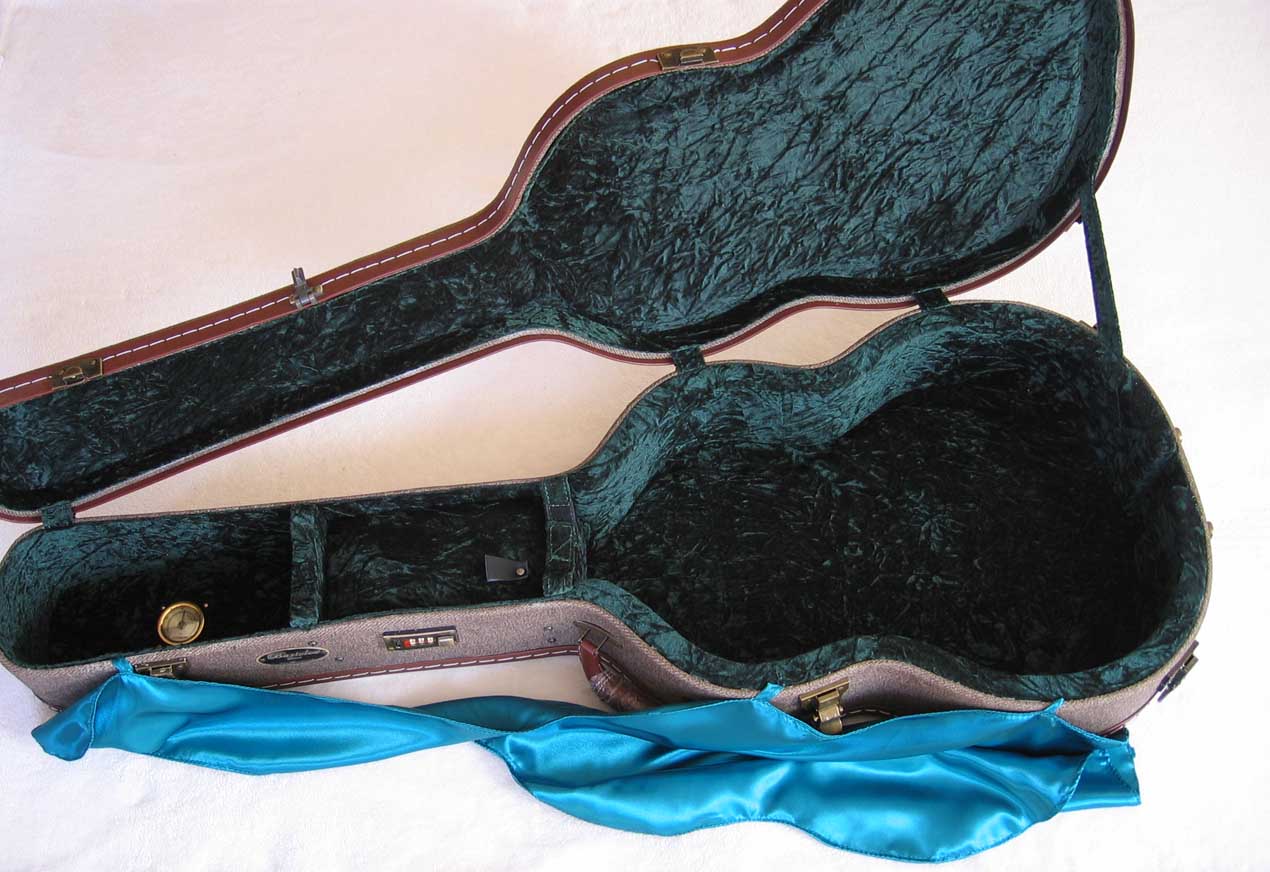 BARTOLEX SPS10CEL Classical Harp Guitar, Spruce Top, Spund Port, Fishman Presys PU + Case
