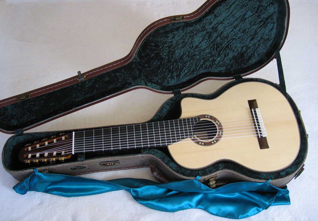 BARTOLEX SPS10CEL Classical Harp Guitar, Spruce Top, Spund Port, Fishman Presys PU + Case