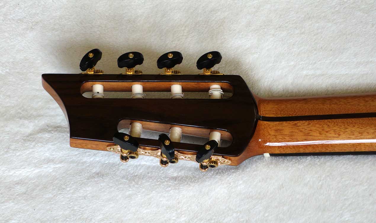 Bartolex SRS7CEL 7-String Classical Harp Guitar w/ Case, Fishman Presys Pickup